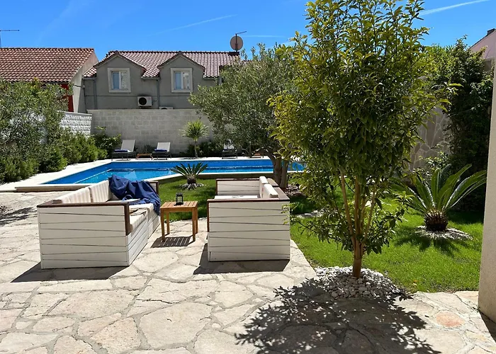 Villa Sania
